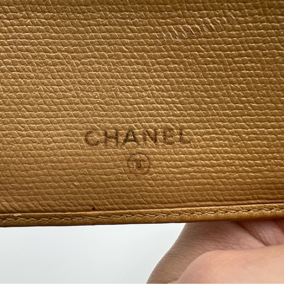 Chanel Bifold Leather Wallet in Tan - Picture 11 of 17